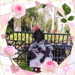 Meet your Posher, Deborah